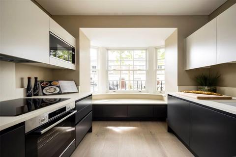 9 Raglan Street, London, NW5 3DB