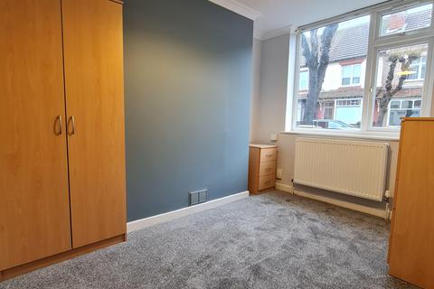 2 bedroom terraced house to rent - Bolingbroke Road, Coventry CV3