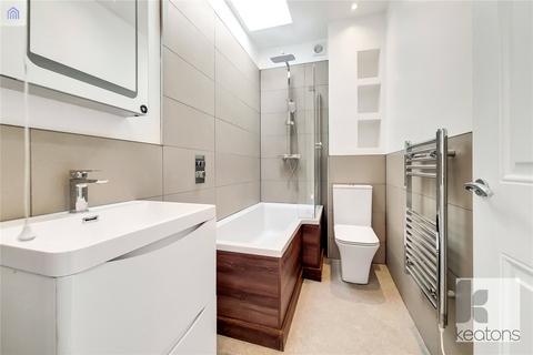 2 bedroom flat to rent, Deptford High Street, Deptford, London, SE8