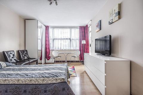 1 bedroom flat for sale, Kensington Church Street,  Notting Hill,  W8