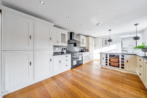 undefined, Spring Gardens, Alresford, Hampshire, SO24