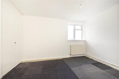 28 Charnwood Close, New Malden, KT3 3PS