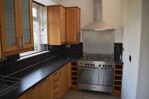 3 bedroom semi-detached house to rent, Coronation Drive, Knotty Ash Liverpool L14