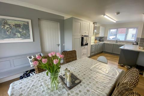 4 bedroom detached house for sale, Myrtle Meadows, Steynton, Milford Haven, Pembrokeshire, SA73