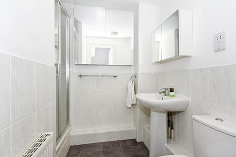 2 bedroom flat to rent, Espirit House, Keswick Road, Putney, SW15