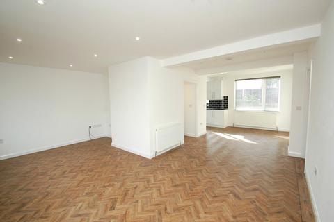 undefined, Barrington Court, Rayleigh Road, CM13