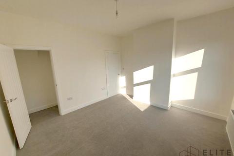 3 bedroom terraced house to rent, Hough Lane, Wombwell S73