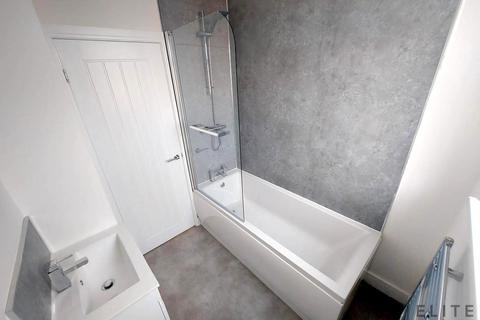 3 bedroom terraced house to rent, Hough Lane, Wombwell S73