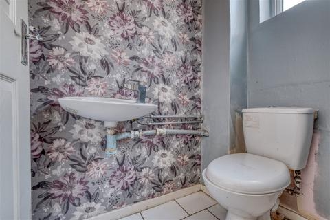 107 Exhall Close, Church Hill, Redditch, B98 9HZ