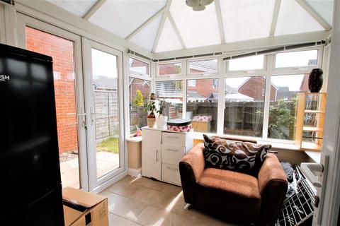 43 Buttercup Close, Corby, NN18 8LB