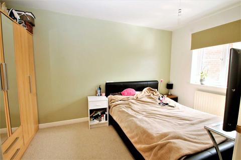 43 Buttercup Close, Corby, NN18 8LB