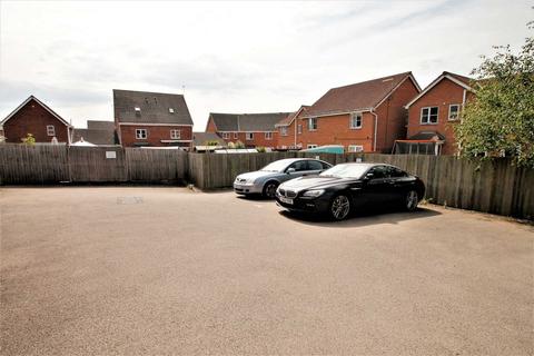 43 Buttercup Close, Corby, NN18 8LB