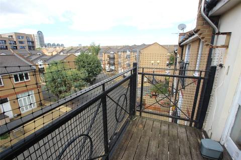 1 bedroom apartment to rent - Enterprize Way, London, SE8