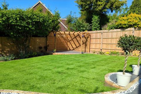 4 Parkfield, Hartley, Longfield, DA3 7RB