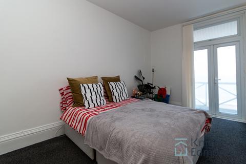 2 bedroom apartment to rent - Wellington Terrace, Sandgate Esplanade, Sandgate, Folkestone, CT20