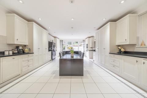 Beechwood Chislehurst Road, Chislehurst, BR7 5LD