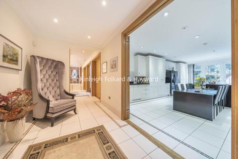 Beechwood Chislehurst Road, Chislehurst, BR7 5LD
