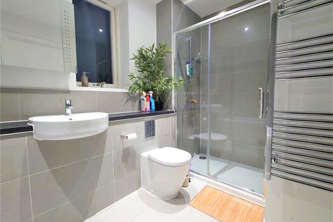Flat 6, Samara House Catkin Place, Hayes, UB4 9FA