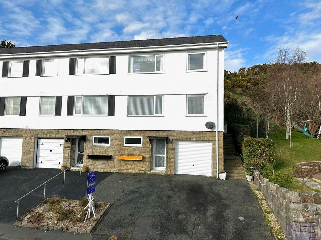 Erwenni, Ala Road, Pwllheli, Gwynedd 4 bed end of terrace house for sale £275,000