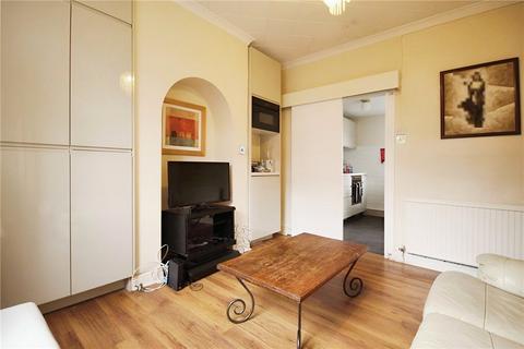 3 bedroom terraced house to rent, Guildford Park Road, Guildford, Surrey, GU2