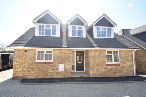 4 bedroom detached house for sale, Lady Hatton Place, Bells Hill, Stoke Poges, Buckinghamshire, SL2