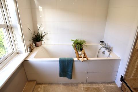 Flint Cottage Bryants Bottom, Great Missenden, HP16 0JU