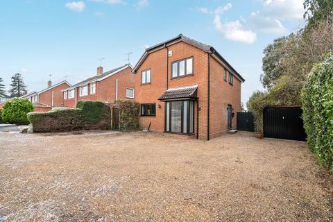 4 bedroom detached house for sale, Painswick Close, Sarisbury Green, Hampshire, SO31