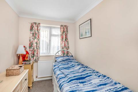 2 bedroom penthouse for sale - The Warren, Burgess Hill, West Sussex, RH15