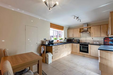 3 bedroom semi-detached house for sale - Bigsby Road, Retford
