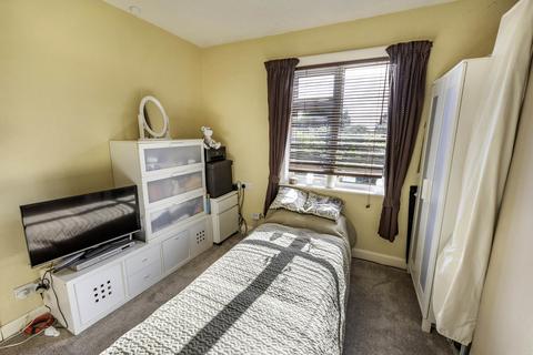 72 Bigsby Road, Retford, DN22 6SB