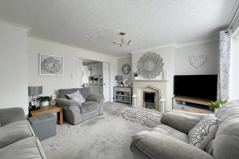 3 bedroom semi-detached house for sale - Bachelor Road, Harrogate