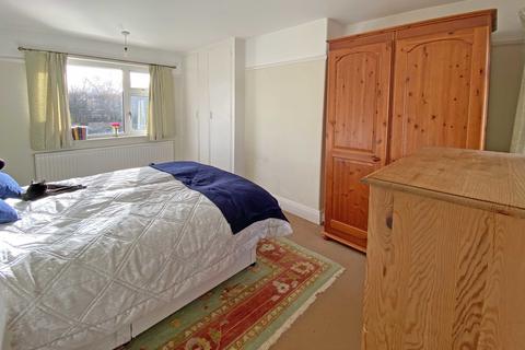 14 Tollards Road, Exeter, EX2 6JJ