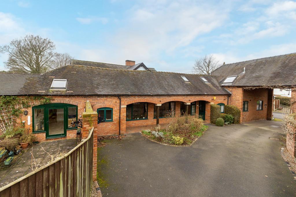 Fishpond Lane, Egginton 3 bed barn conversion for sale £475,000