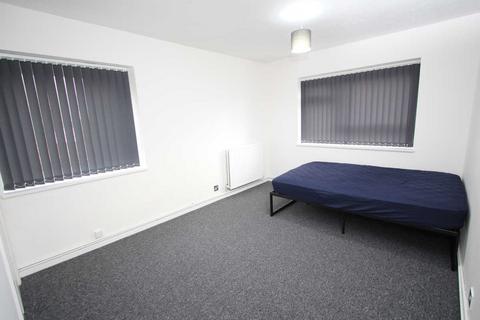 undefined, Cambridge Road, Kingston upon Thames KT1