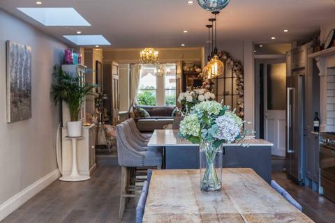 5 bedroom terraced house to rent, Deodar Road, Putney, London, SW15