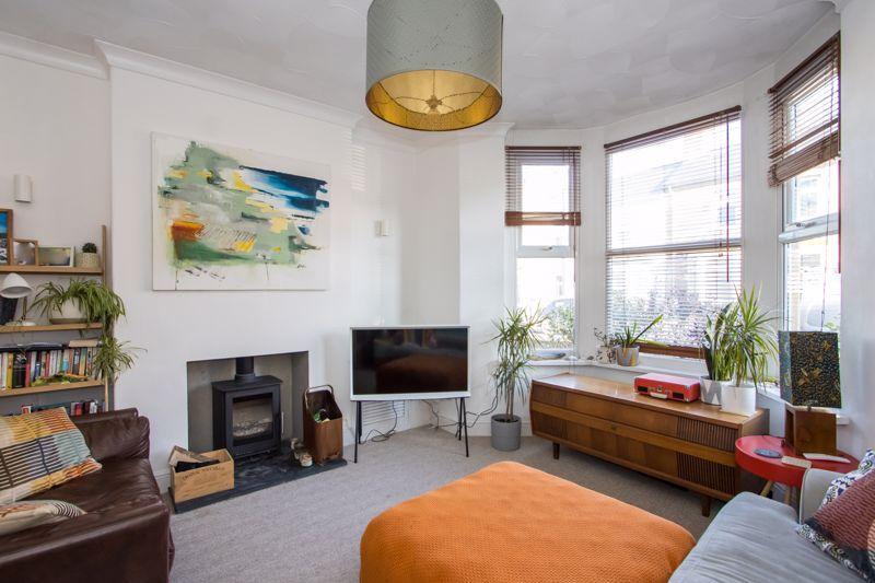 Wood Street, Penarth 3 bed terraced house £425,000