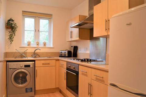 2 bedroom apartment to rent - Dickinsons Fields, Bristol