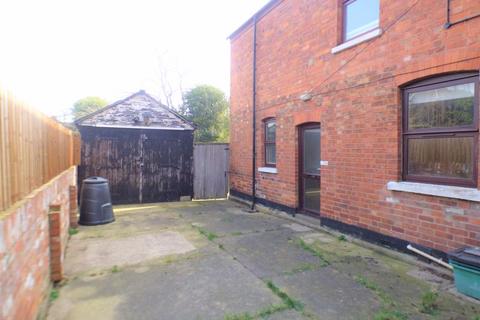211 Stroud Road, Gloucester, GL1 5JU