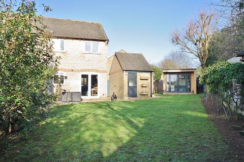 17 Hurdeswell, Long Hanborough, Witney, OX29 8DQ