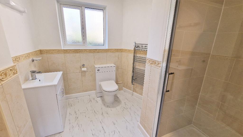 En suite Shower Room