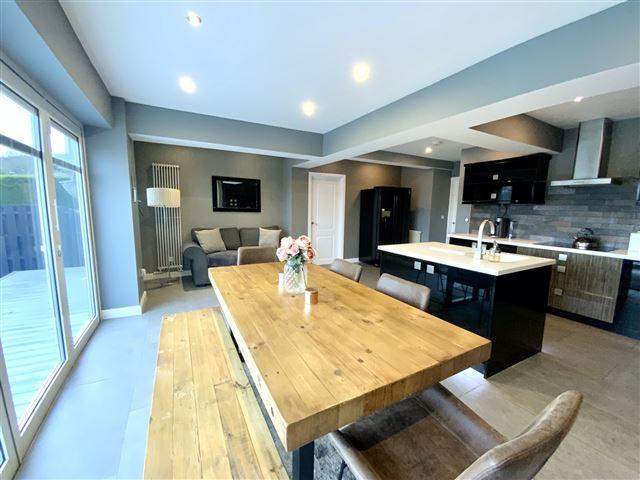 Family living/dining/kitchen