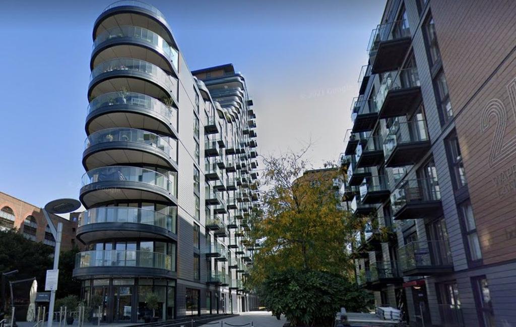 Park Vista Tower, 21 Wapping Lane, Wapping E1W Studio £1,842 pcm (£