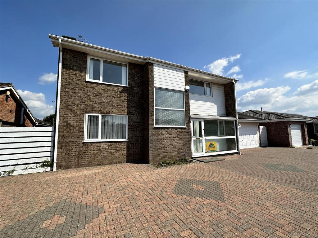 Audley Close, Lytham 4 bed detached house for sale £449,000