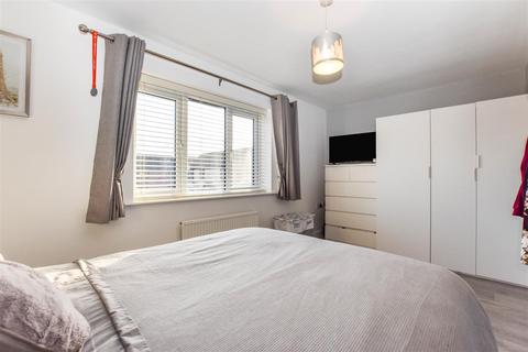 2 bedroom end of terrace house for sale - Stable Walk, Hull
