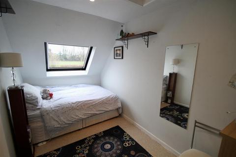 8 Ferris Way, Polruan, Fowey, PL23 1QL