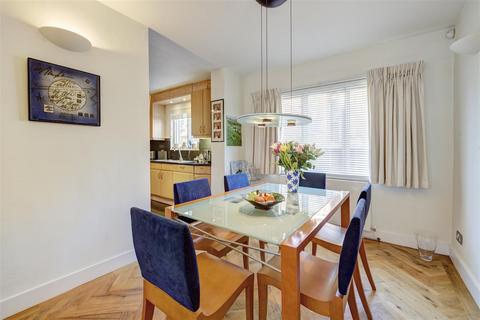 3 bedroom house to rent - Maryon Mews, Hampstead NW3