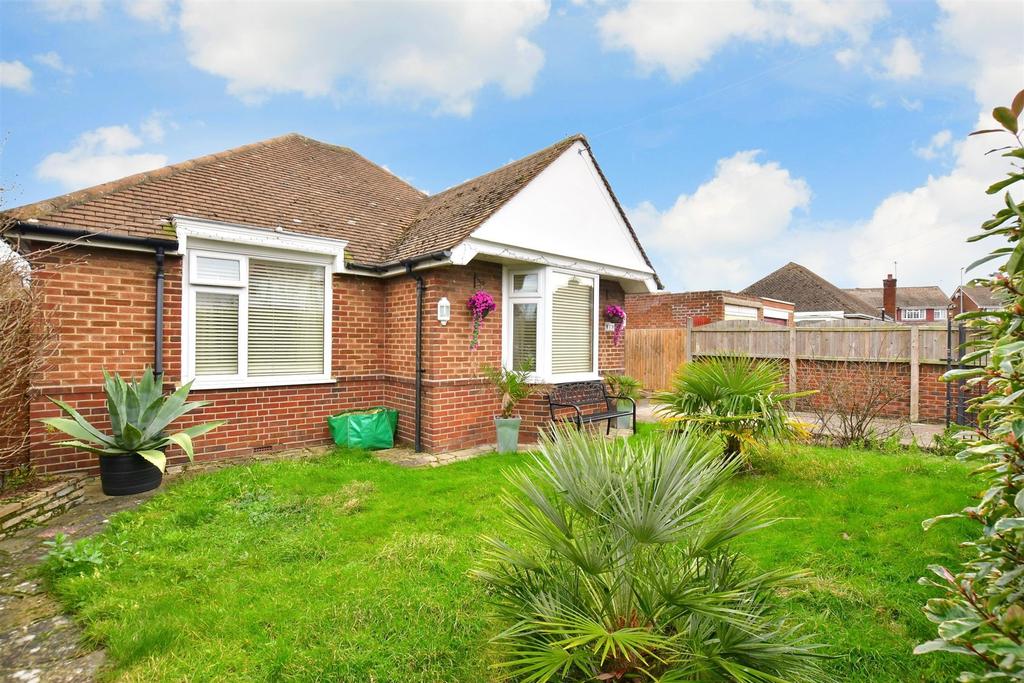 Millmead Avenue, Margate, Kent 2 bed detached bungalow for sale £400,000