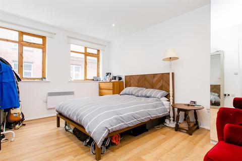 1 bedroom flat to rent - Derbyshire Street, London