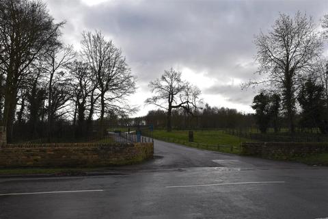 2 Barnack Road, Stamford, PE9 2NA