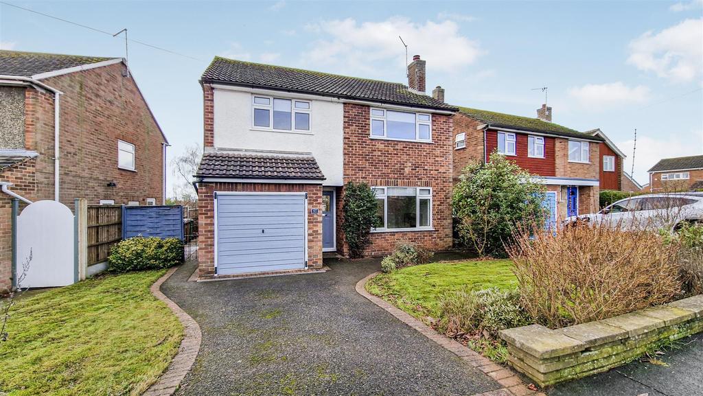 Belfield Road, Etwall, Derby 3 bed detached house £975 pcm (£225 pw)